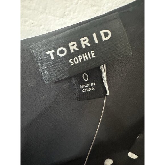 Torrid Sophie Black Polka Dot Sleeveless Chiffon Tank Shirt Size Large (0) - Picture 3 of 7